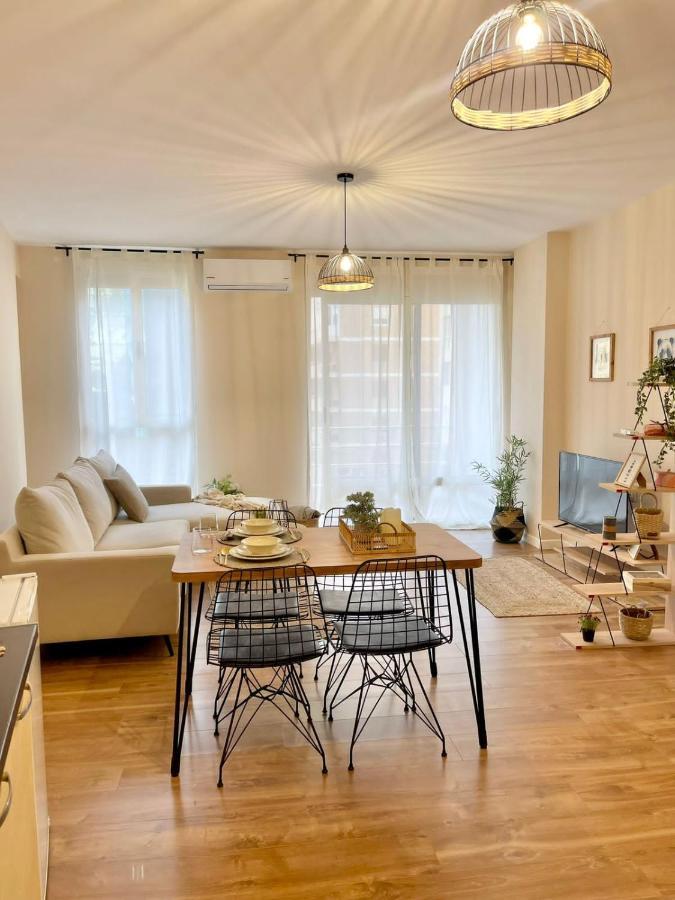Mh Apartment, Free Parking, Flexible Check In Tiranë Ngoại thất bức ảnh